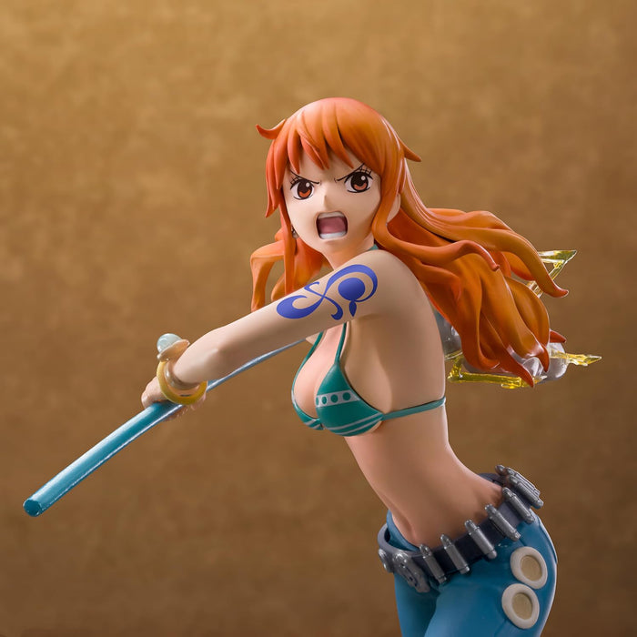 One Piece Nami 1:10 collectible figure close-up front