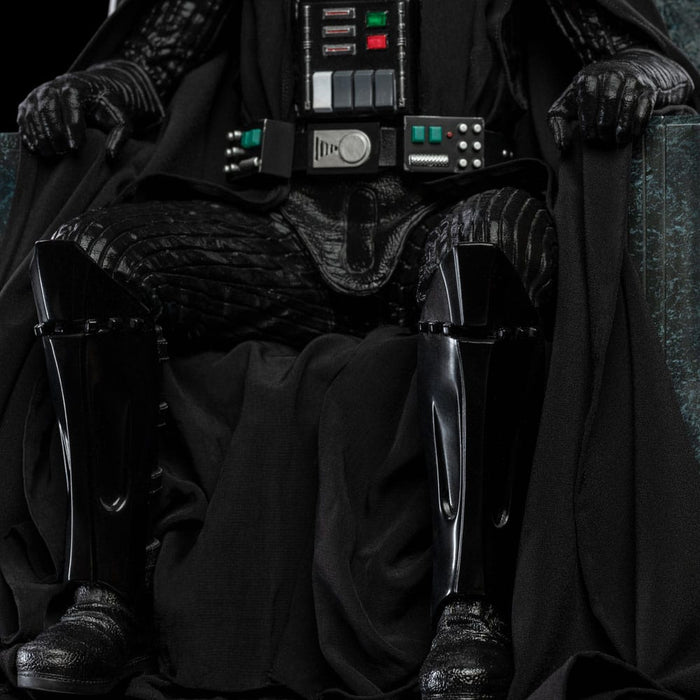 Star Wars statue Darth Vader sur le trône