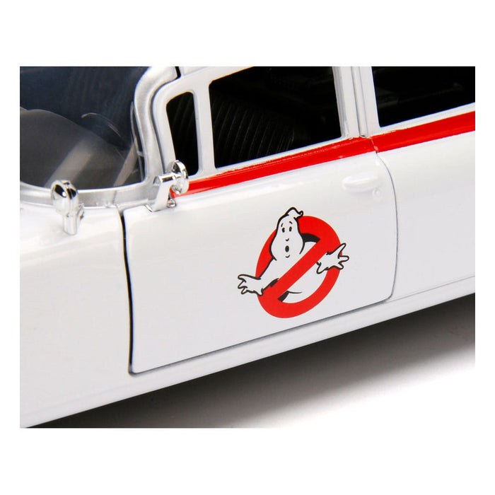 Ghostbusters Modelauto ECTO-1 op schaal 1/24