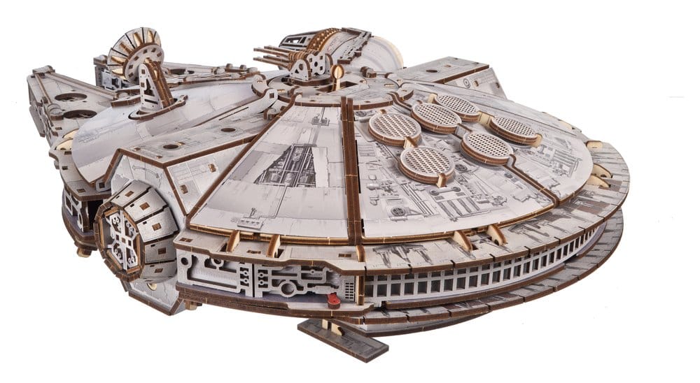 Maquette en bois Star Wars Faucon Millenium
